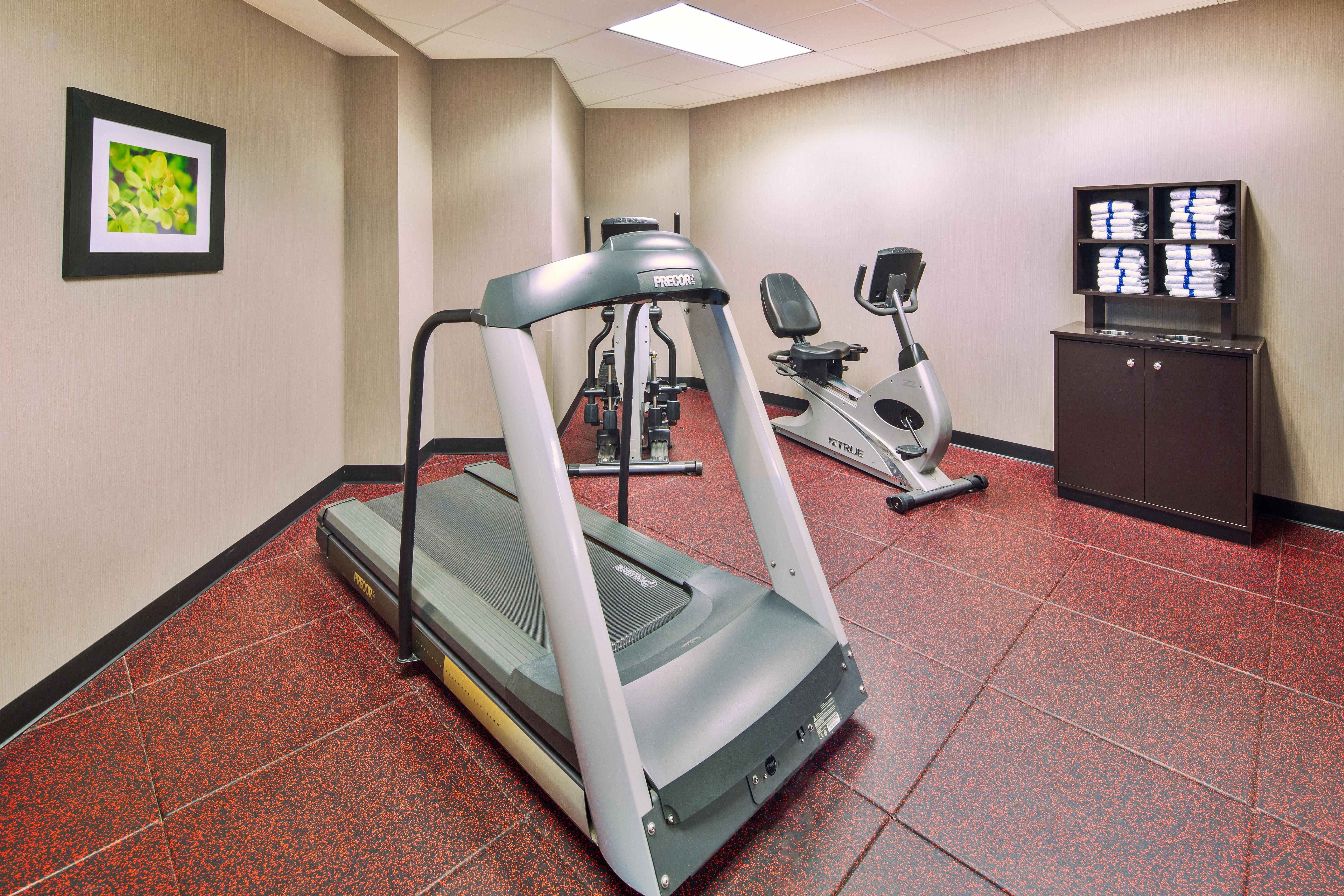 Holiday Inn Express Harrisburg I-81 - Hershey By Ihg Manadahill Ngoại thất bức ảnh