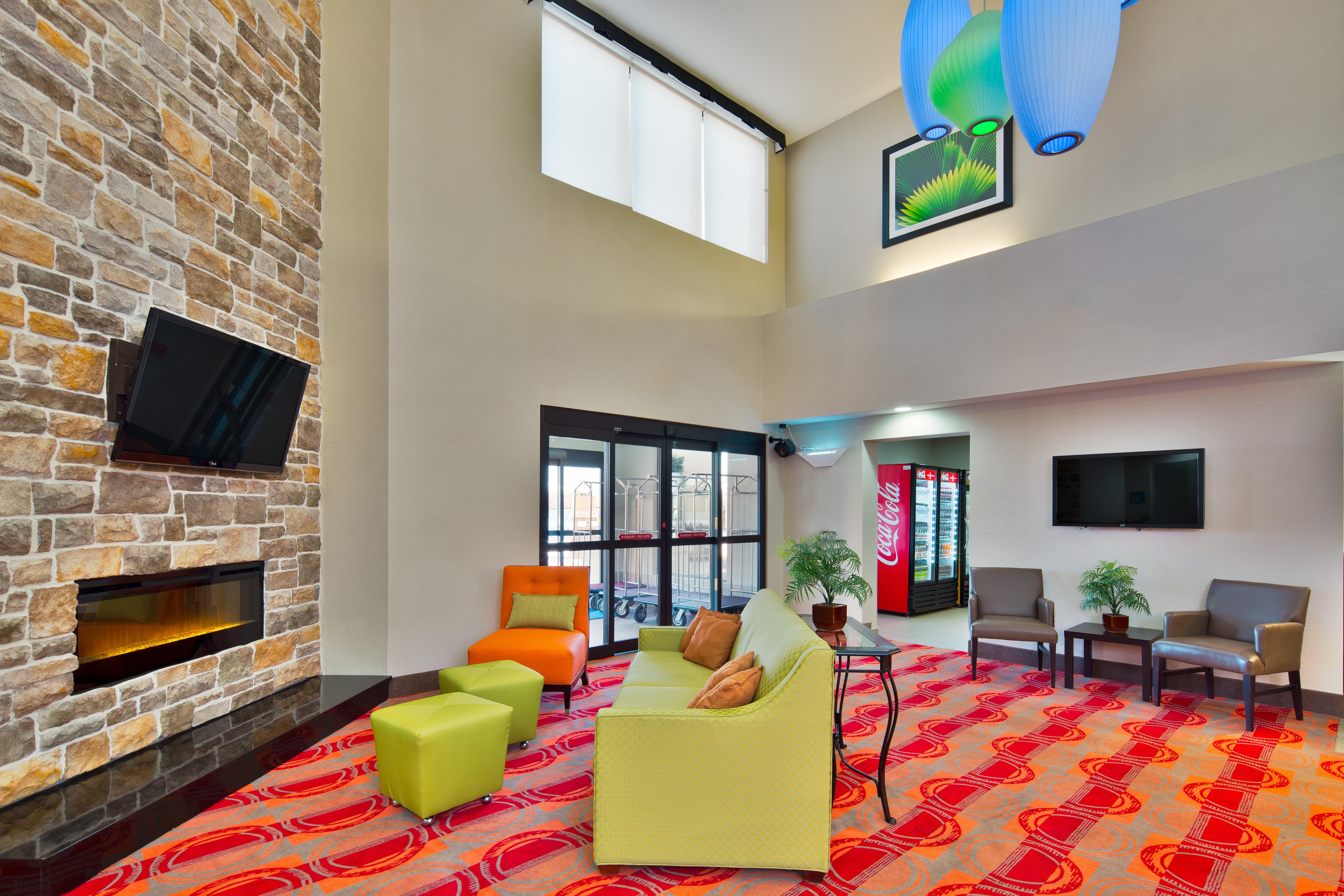 Holiday Inn Express Harrisburg I-81 - Hershey By Ihg Manadahill Ngoại thất bức ảnh