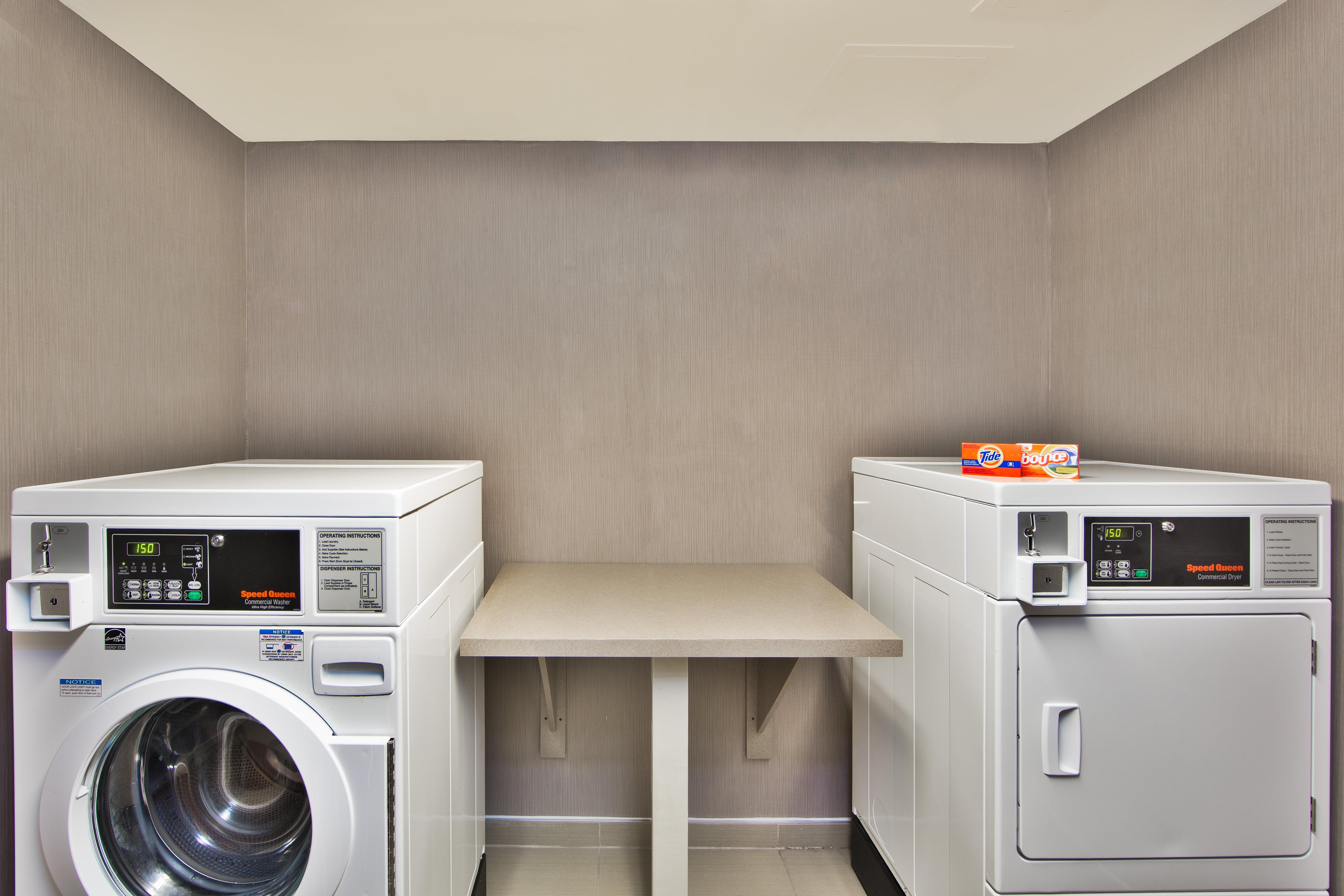 Holiday Inn Express Harrisburg I-81 - Hershey By Ihg Manadahill Ngoại thất bức ảnh