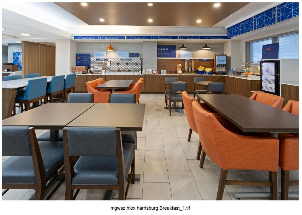 Holiday Inn Express Harrisburg I-81 - Hershey By Ihg Manadahill Ngoại thất bức ảnh