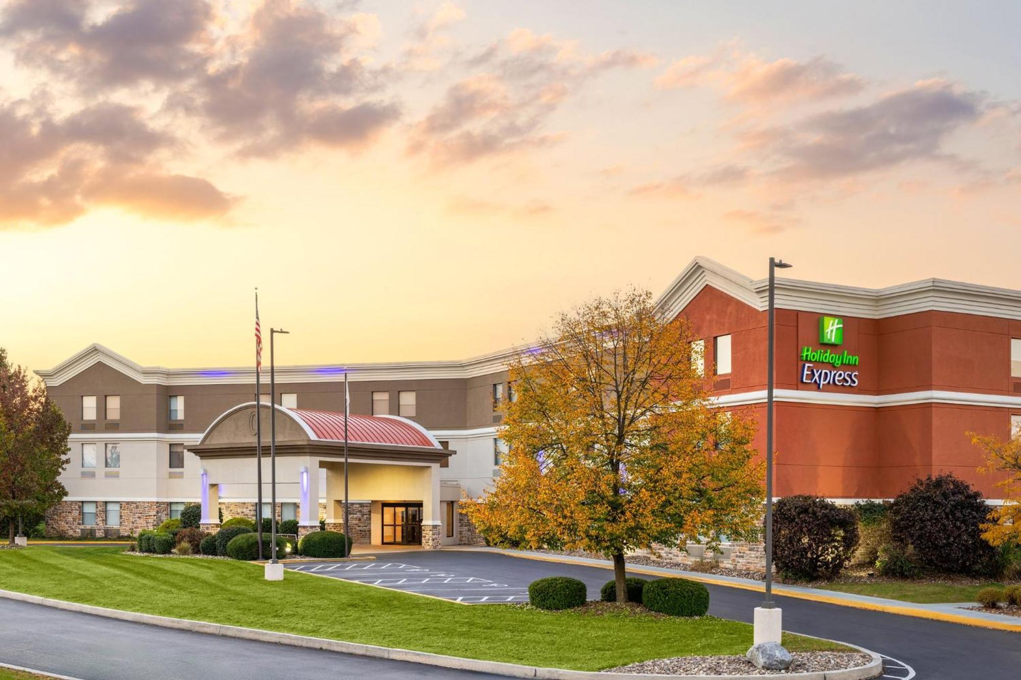 Holiday Inn Express Harrisburg I-81 - Hershey By Ihg Manadahill Ngoại thất bức ảnh